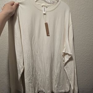 Skims Boyfriend long sleeve t shirt color marble size Xl
